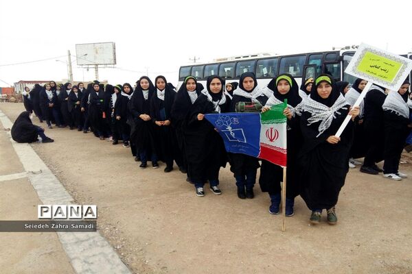 اردوی راهیان نور دانش‌آموزان  ملارد در سرزمین‌های ایثار و شهادت