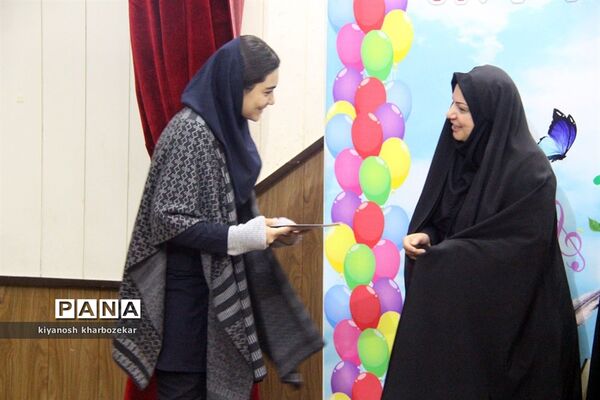 آیین تجلیل از نفرات برتر سی و ششمین دوره مسابقات فرهنگی و هنری و پرسش مهر رئیس جمهوری در ارومیه