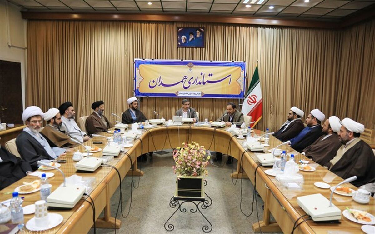 روحانیون نقش مهمی در امید آفرینی و تقویت باورهای عمومی دارند