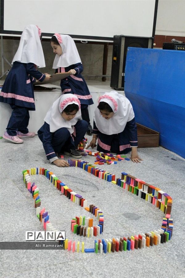 ششمین دوره مسابقات دومینو دانش‌آموزی در قائمشهر