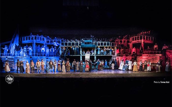 اجرای «بینوایان»  تا 14 دی ماه تمدید شد