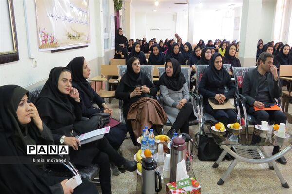 افتتاحیه مدارس پژوهنده در شیراز