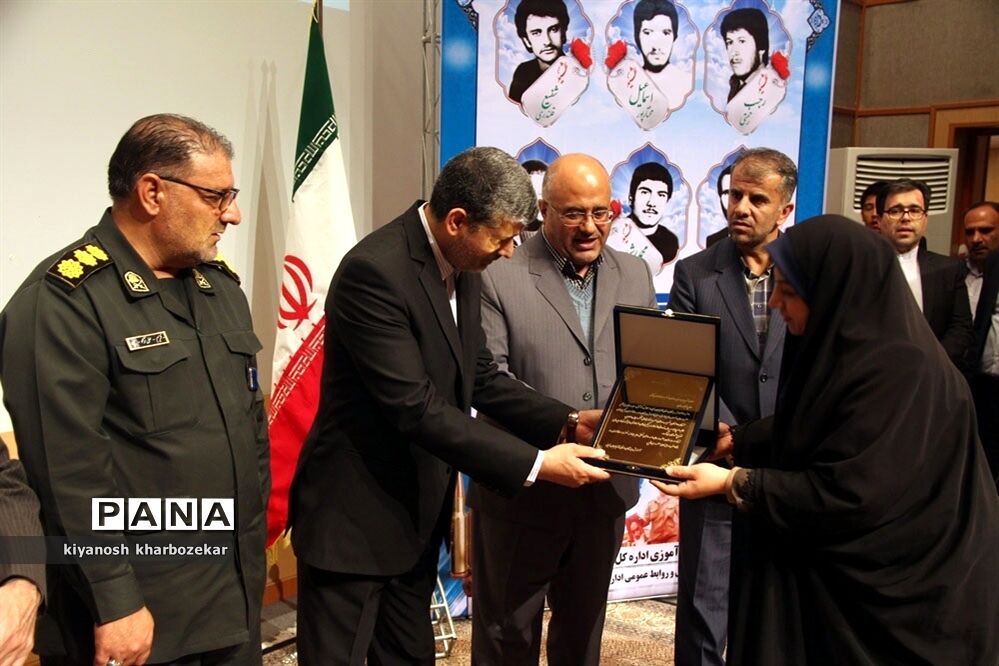 مراسم یادواره شهدای سواد‌آموزی آذربایجان غربی در ارومیه