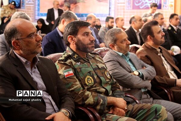 مراسم نمادین هفته بزرگداشت قرآن، عترت و نماز