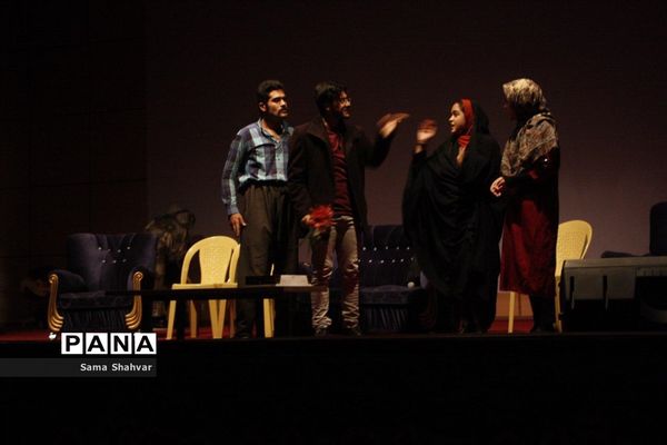 اجرای نمایش خواستگاری آقا ناصردر فشافویه