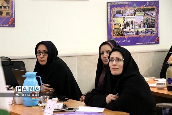 کارگاه آموزشی کارشناسان مالی سازمان دانش‌آموزی خراسان رضوی