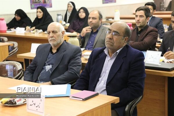 کارگاه آموزشی کارشناسان مالی سازمان دانش‌آموزی خراسان رضوی
