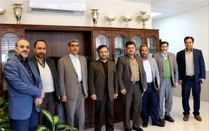 امروز کشور بیشتر از هر زمانی دیگر  به راه و نام شهدا نیاز دارد