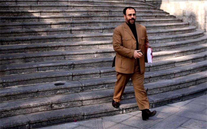 نظر معاون پارلمانی رئیس‌جمهوری در مورد کلیپ پخش شده از نماینده سراوان