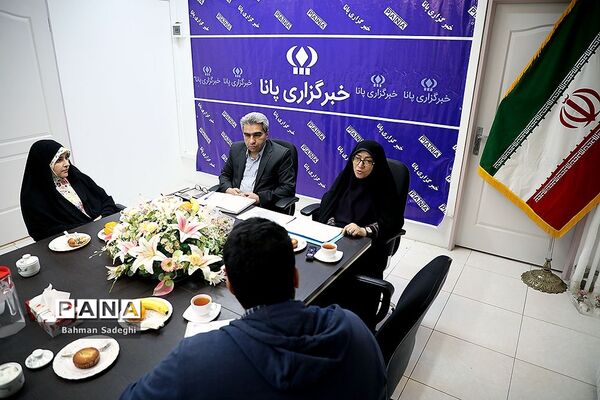 بازدید مدیرکل دفتر آموزش دوره اول متوسطه از خبرگزاری پانا