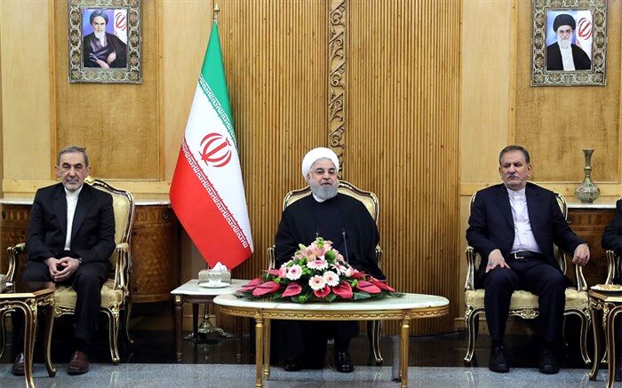 آمریکا قادر نیست از هزاران کیلومتر فاصله برای منطقه ما نسخه پیچی کند