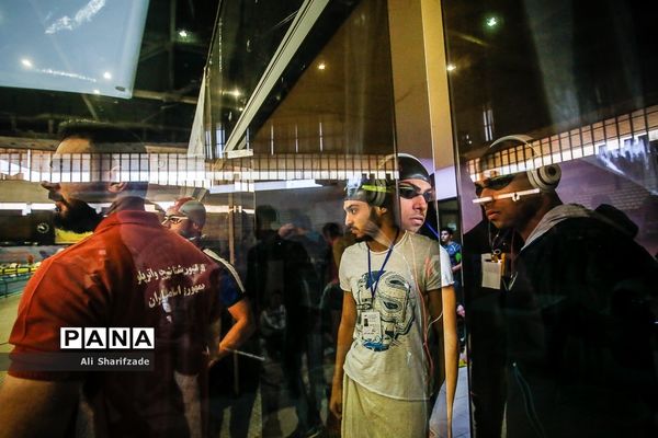 مرحله نخست لیگ شنا