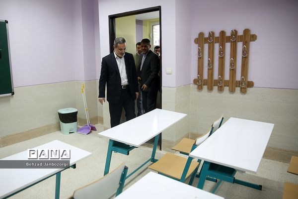 سفر یک روزه وزیر آموزش و پرورش به آران و بیدگل