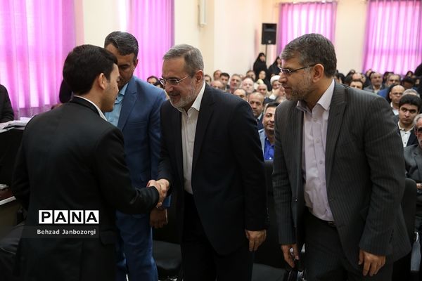 سفر یک روزه وزیر آموزش و پرورش به آران و بیدگل