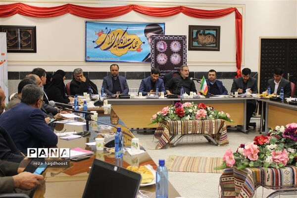 جلسه رسیدگی به تخلفات اداری با موضوع بررسی حادثه آتش‌سوزی مدرسه غیر دولتی زاهدان