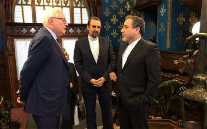 رایزنی برجامی  عراقچی با ریابکوف