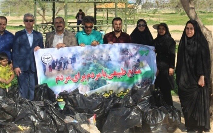 پاکسازی منابع طبیعی سرکره توسط دانش آموزان و دبیران مدرسه تیز هوشان امام خمینی دشتستان انجام شد