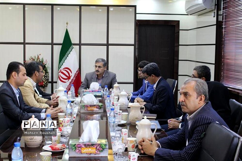 دیدار نایب رئیس  فدراسیون موج سواری آسیا با مدیرکل آموزش و پرورش استان بوشهر