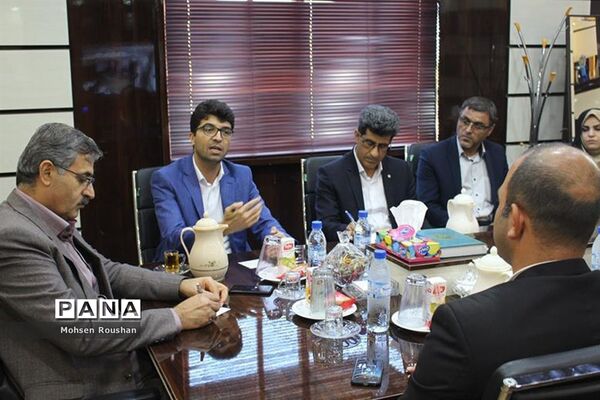 دیدار نایب رئیس  فدراسیون موج سواری آسیا با مدیرکل آموزش و پرورش استان بوشهر