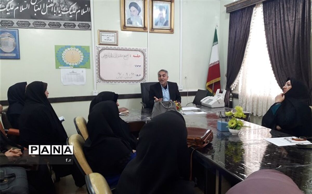 برگزاری نشست مجمع مشورتی زنان فرهنگی آبادان