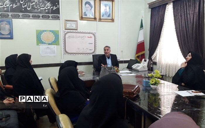 برگزاری نشست مجمع مشورتی زنان فرهنگی آبادان