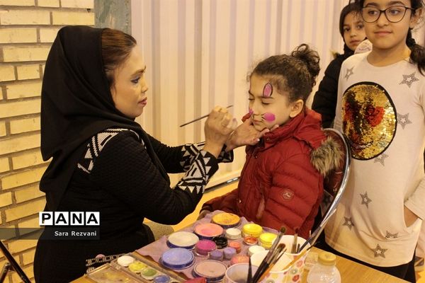 آغاز جشن‌های چهلمین سالگرد پیروزی انقلاب اسلامی در اسلامشهر