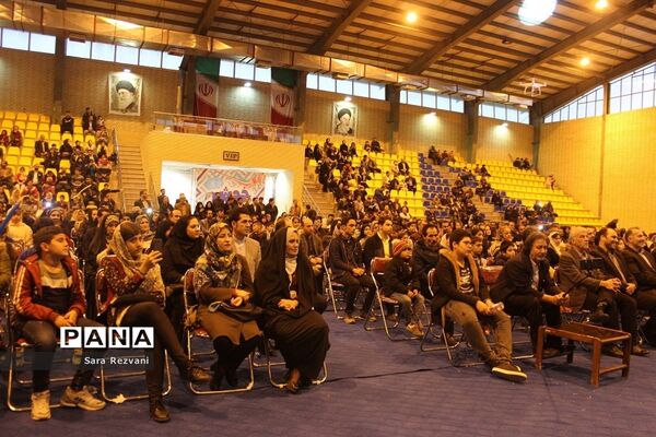 آغاز جشن‌های چهلمین سالگرد پیروزی انقلاب اسلامی در اسلامشهر
