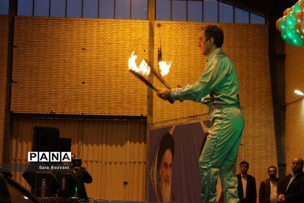 آغاز جشن‌های چهلمین سالگرد پیروزی انقلاب اسلامی در اسلامشهر