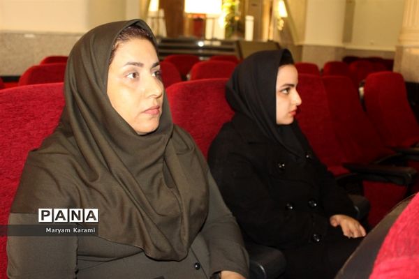 دوره مدرسی و دانش  افزایی بازی‌های بومی محلی مرحله دوم  کشوری در بوشهر