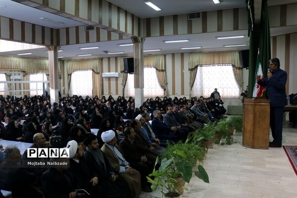 گردهمایی معاونان پرورشی مدارس قطب شهید شوشتری