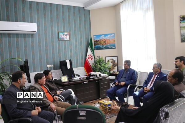 گردهمایی معاونان پرورشی مدارس قطب شهید شوشتری
