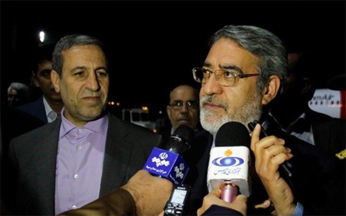 وزیر کشور وارد بوشهر شد