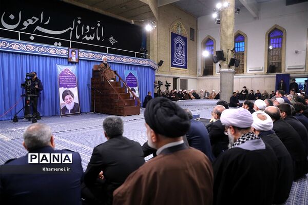 مراسم بزرگداشت آیت‌الله هاشمی شاهرودی در حسینیه امام خمینی