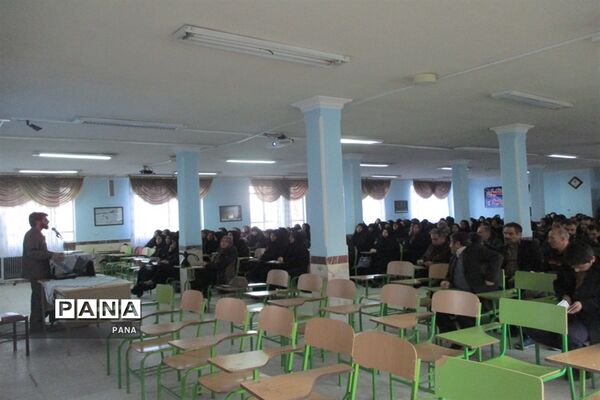 دوره تبلیغ و ترویج سبک زندگی ایرانی  اسلامی در ارومیه