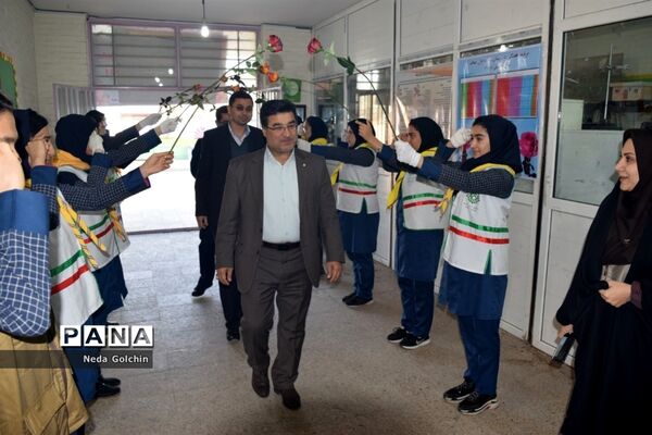 افتتاح همزمان دو پایگاه خبرگزاری پانا در مدارس ناحیه ۳ اهواز