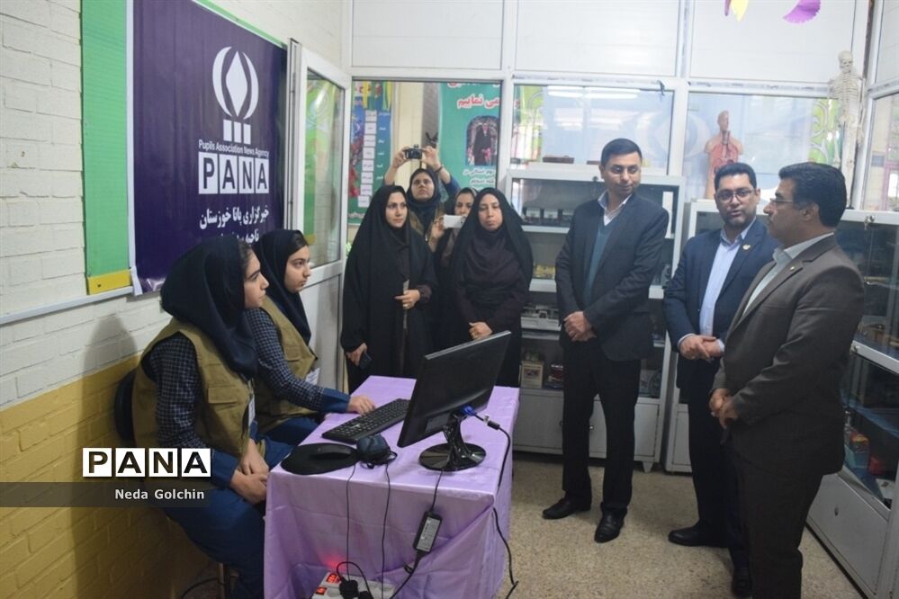 افتتاح همزمان دو پایگاه خبرگزاری پانا در مدارس ناحیه ۳ اهواز