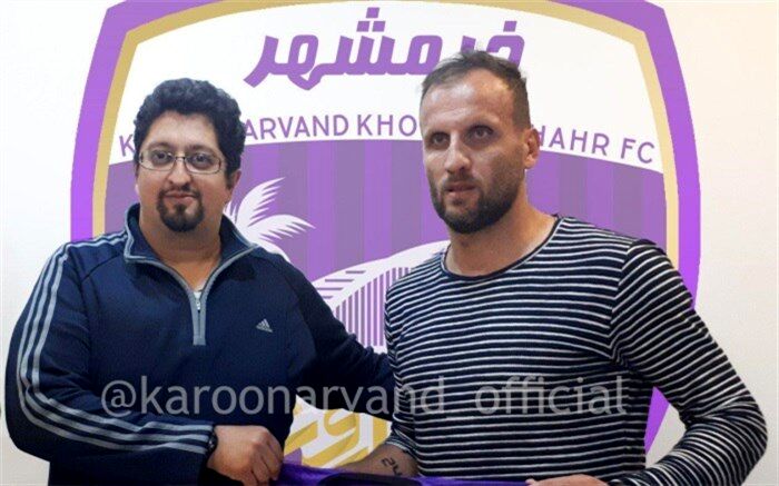مدافع سابق پرسپولیس راهی تیم دسته اولی شد