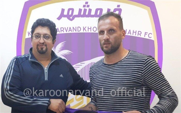 مدافع سابق پرسپولیس راهی تیم دسته اولی شد