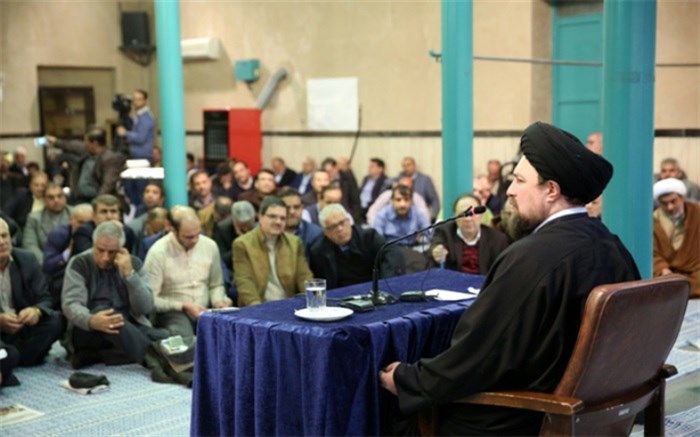 سیدحسن خمینی: بهره نبردن از حوزه نیروی انسانی در جامعه‌  از علائم فروپاشی است