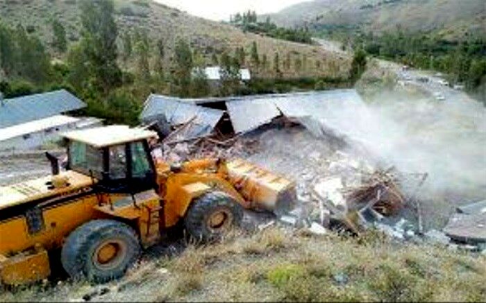بازگرداندن 50هکتاراراضی ملی دیوارکشی شده درملارد