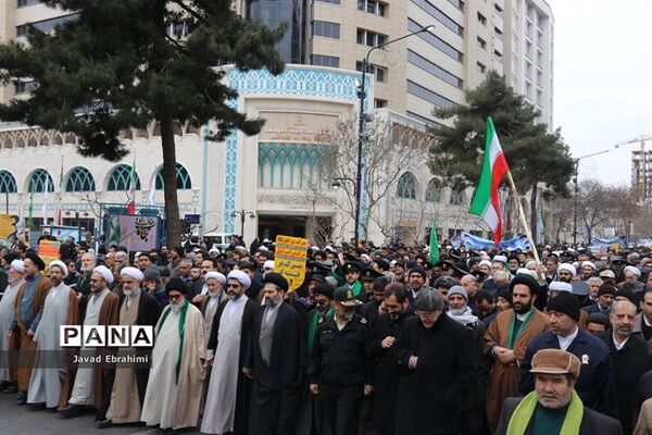 راهپیمایی 9 دی در مشهد