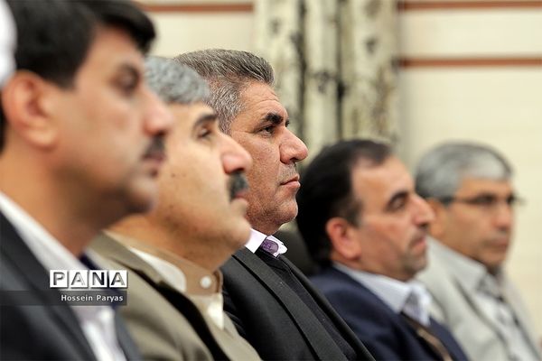 نشست هم‌اندیشی  مدیران ستادی و استانی سازمان دانش‌آموزی