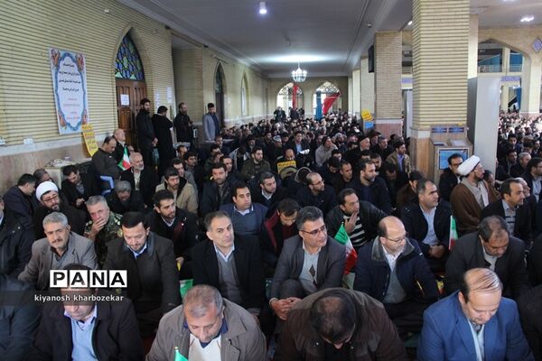 گرامیداشت 9 دی در مصلای امام خمینی (ره) ارومیه