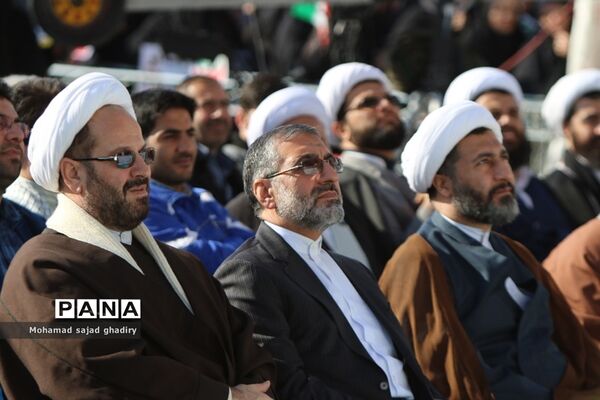 برگزاری مراسم 9 دی در میدان امام حسین(ع)