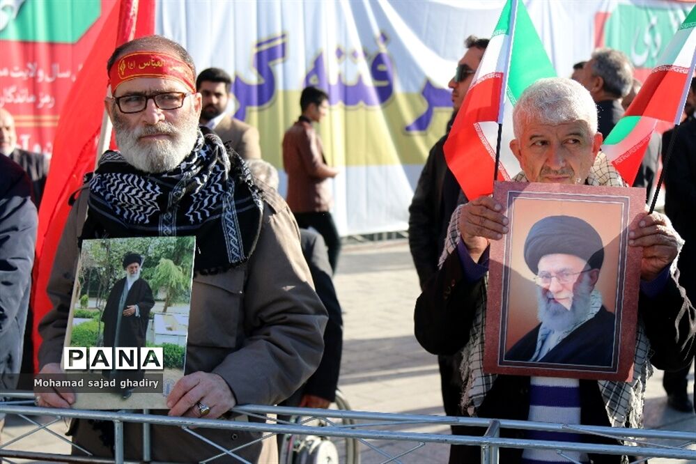 برگزاری مراسم 9 دی در میدان امام حسین(ع)