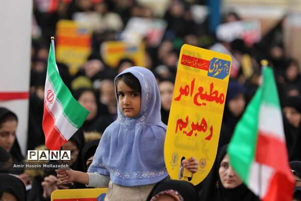 جلوه‌های بصیرت و آگاهی در ارومیه