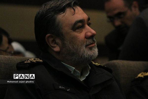 همایش عمومی فرماندهان، روسا و مدیران فرماندهی انتظامی تهران بزرگ