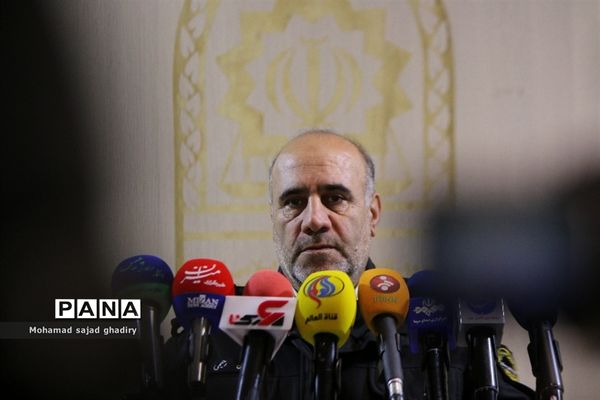 همایش عمومی فرماندهان، روسا و مدیران فرماندهی انتظامی تهران بزرگ