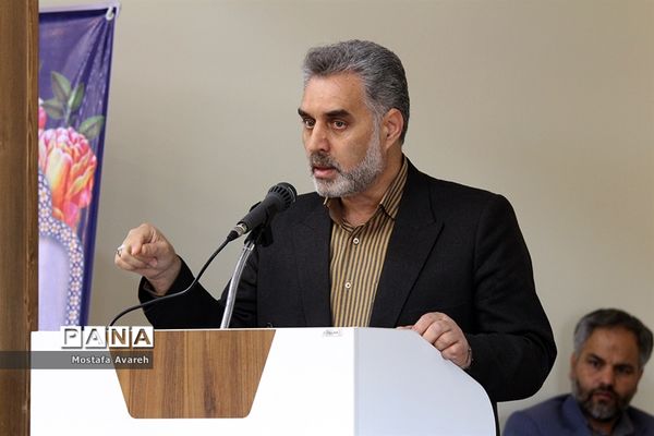 گردهمایی مدیران هنرستان‌های فنی و حرفه‌ای و کاردانش خراسان جنوبی