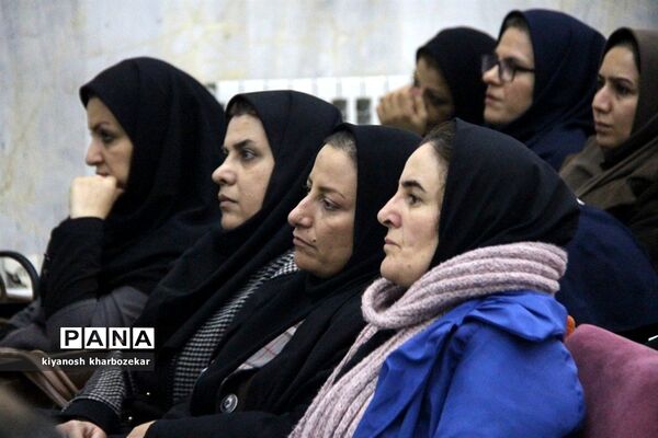 دوره آموزش تخصصی مربیان پیشتاز مناطق چهار گانه ارومیه